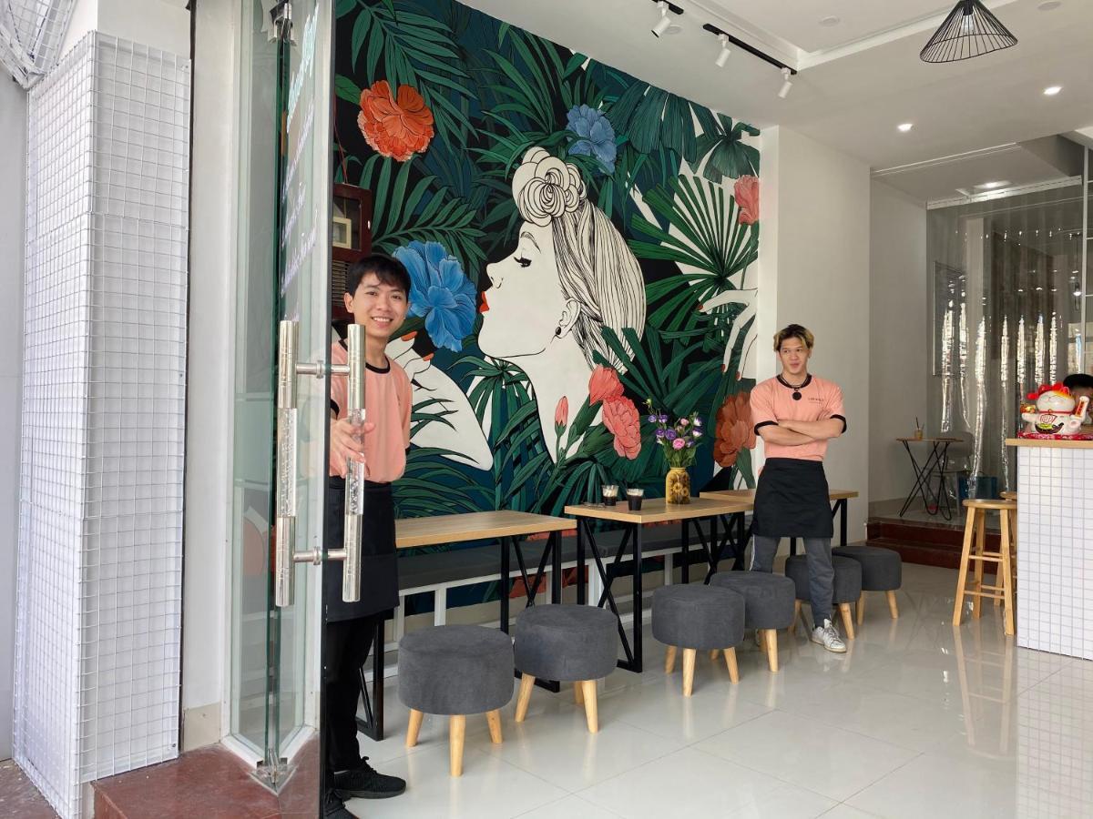 KHÁCH SẠN EMERALD BOUTIQUE STAY 2 - ROSY 2 STUDIO ON DOWNTOWN CẦN THƠ (Việt  Nam) | HOTELMIX